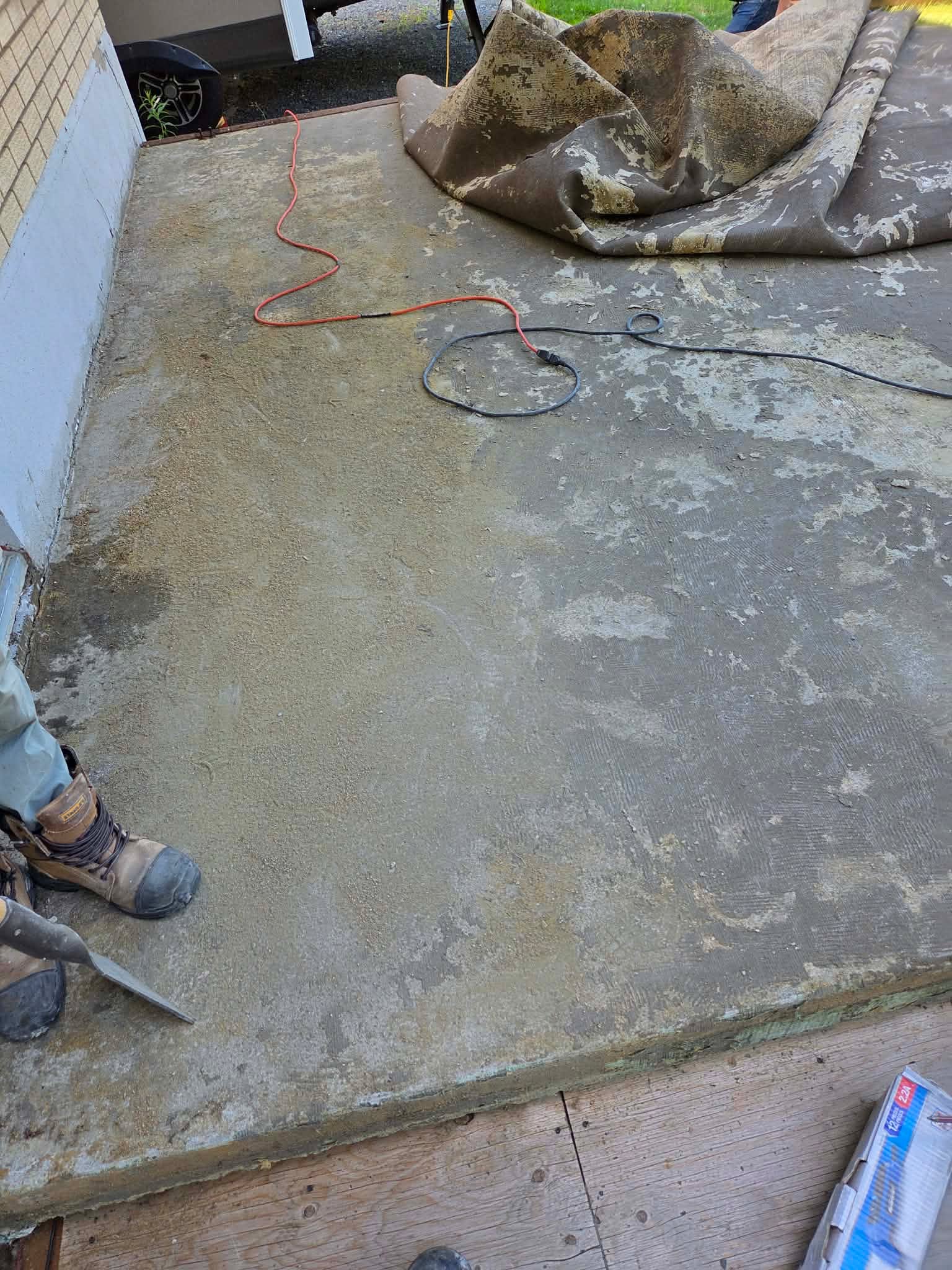 Terrasse en béton avant revêtement